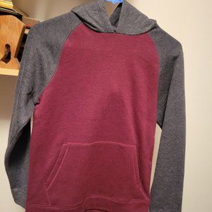 Tek Gear gray and maroon long sleeve hoodie size Large (14-16)